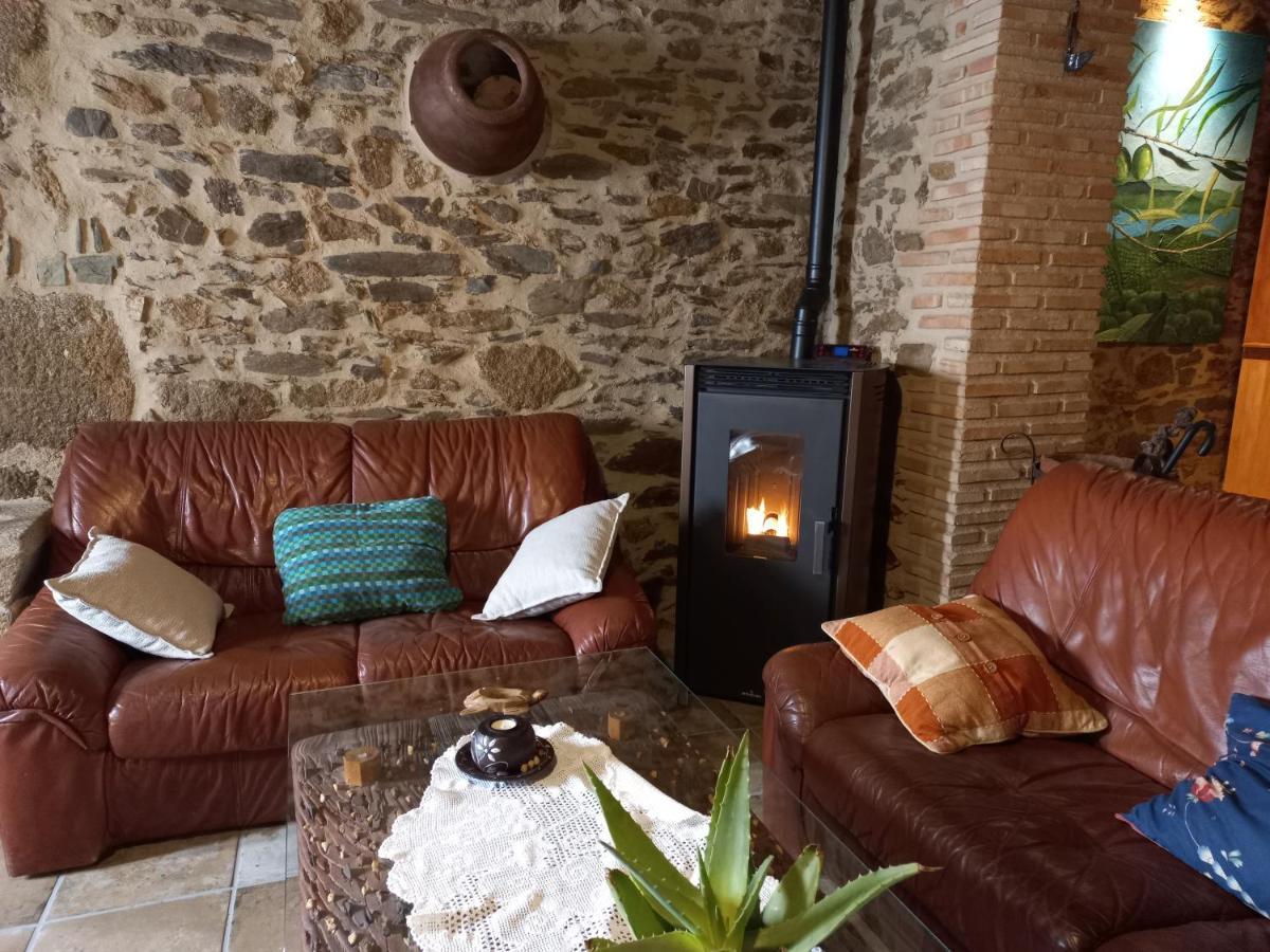 Casa Rural La Moraquintana Villa Santibanez el Bajo Luaran gambar