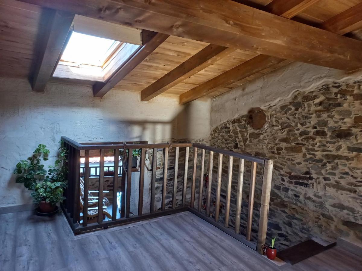 Casa Rural La Moraquintana Villa Santibanez el Bajo Luaran gambar